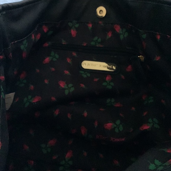 Betsey Johnson Large Tote - Picture 7 of 7